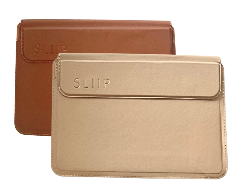 Laptop sleeve with stand front image, beige and coco